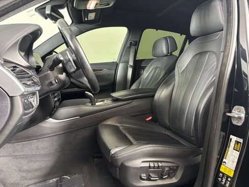 Used 2019 BMW X6 xDrive50i w/ M Sport Package AWD/4WD image 14
