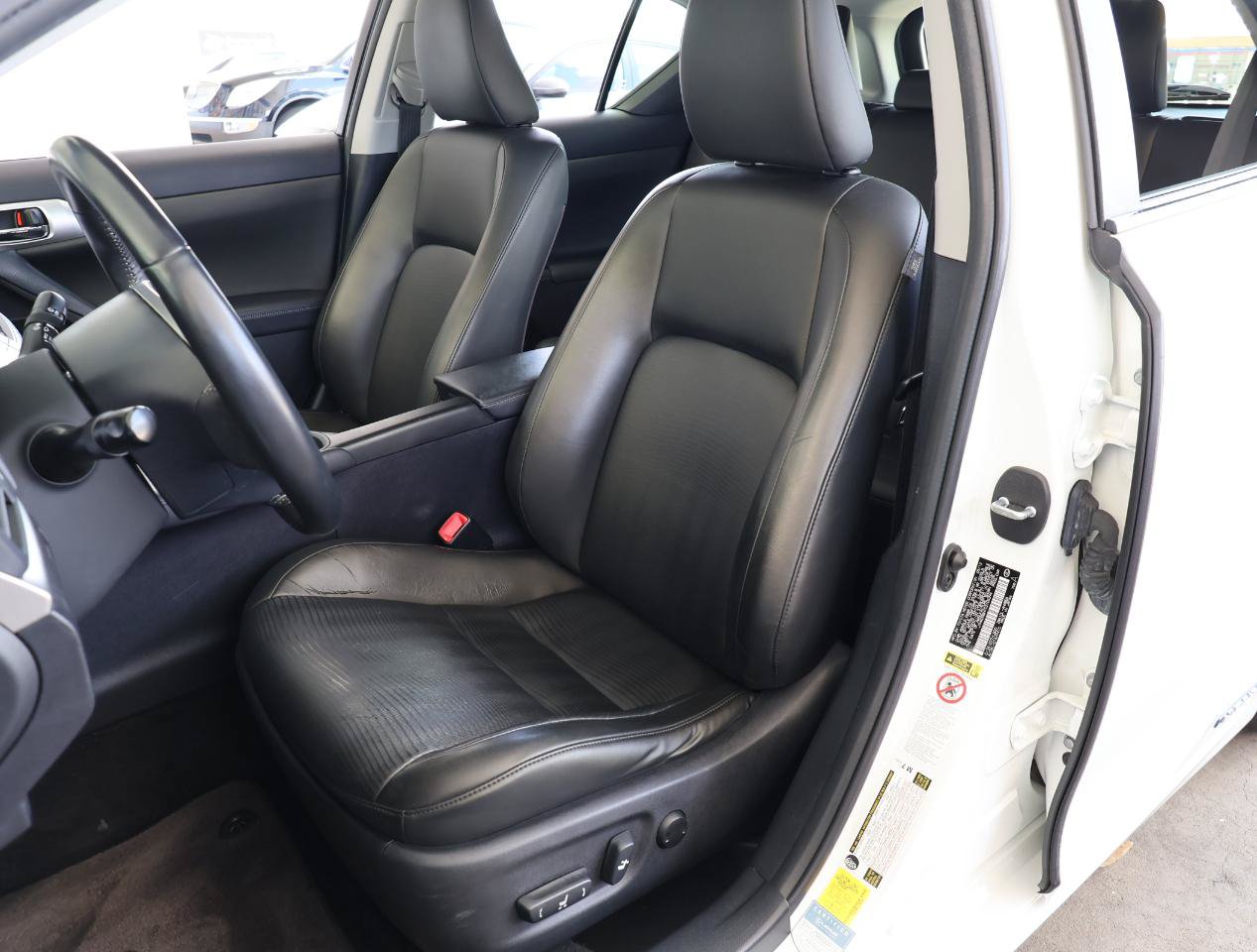 Used 2012 Lexus CT 200h Premium FWD image 14