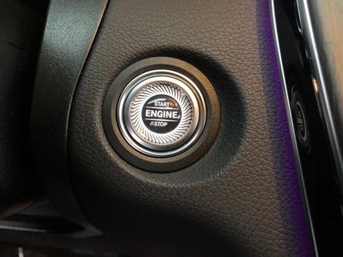 Used 2022 Mercedes-Benz GLC 300 4MATIC w/ Driver Assistance Package image 24