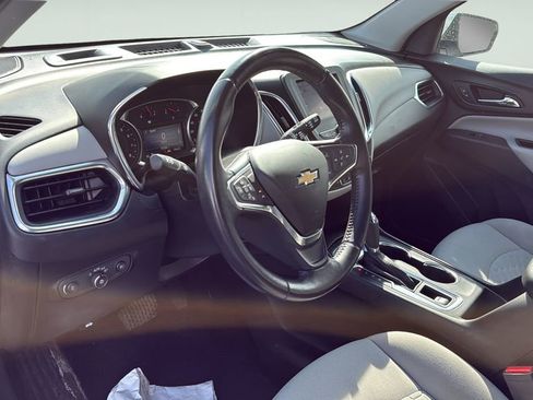 Used 2021 Chevrolet Equinox LT w/ Driver Convenience Package image 23