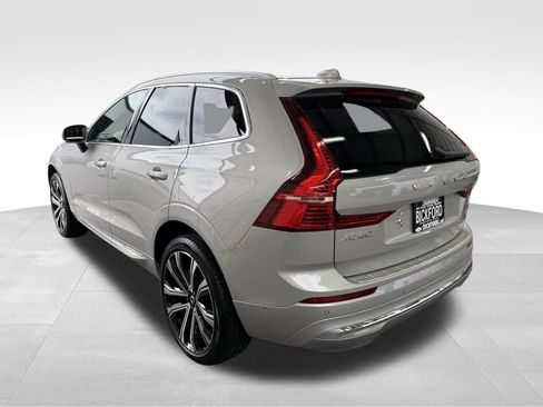 Used 2023 Volvo XC60 B5 Ultimate w/ Climate Package AWD/4WD image 8