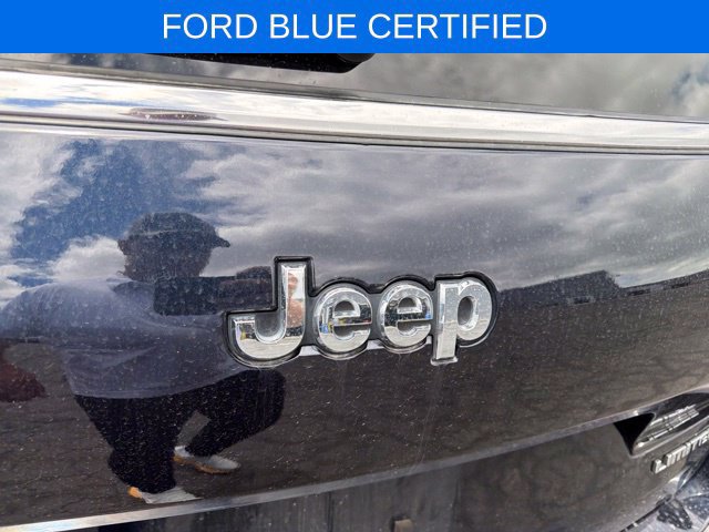 Used 2023 Jeep Grand Cherokee L Limited w/ Luxury Tech Group II AWD/4WD image 31