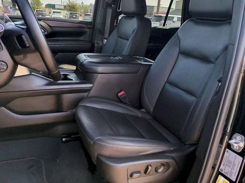 Certified 2024 Chevrolet Tahoe LT w/ Luxury Package AWD/4WD image 20