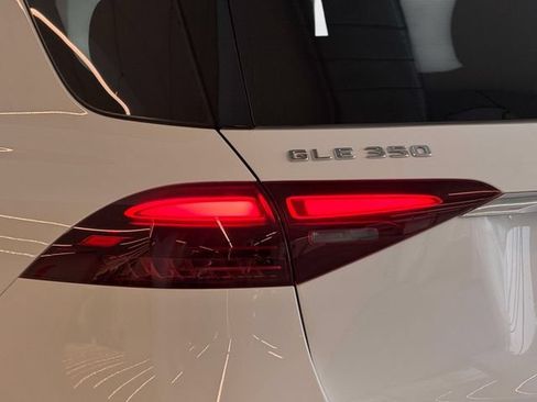 Certified 2024 Mercedes-Benz GLE 350 4MATIC image 10