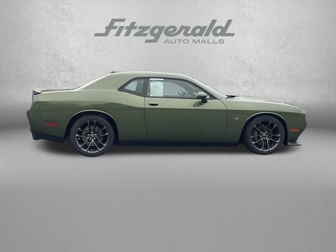 Used 2022 Dodge Challenger R/T Scat Pack image 3