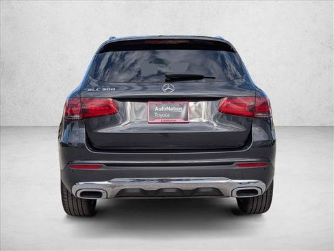 Used 2021 Mercedes-Benz GLC 300 image 7