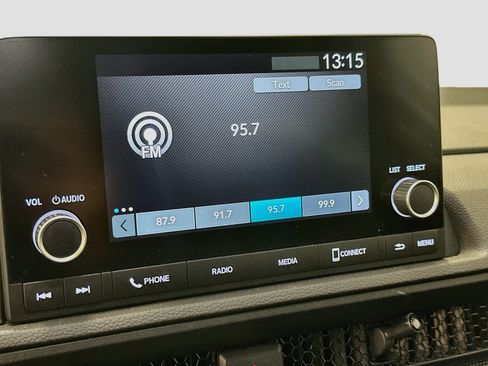 Used 2024 Honda CR-V EX image 21
