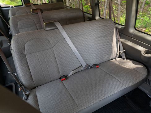 New 2025 Chevrolet Express 2500 Extended image 15