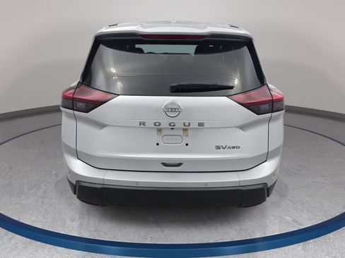 Certified 2024 Nissan Rogue SV AWD/4WD image 6