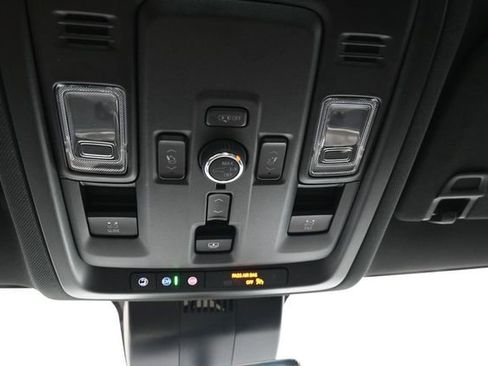 Used 2025 Chevrolet Tahoe High Country w/ Sun And Tow Package AWD/4WD image 46