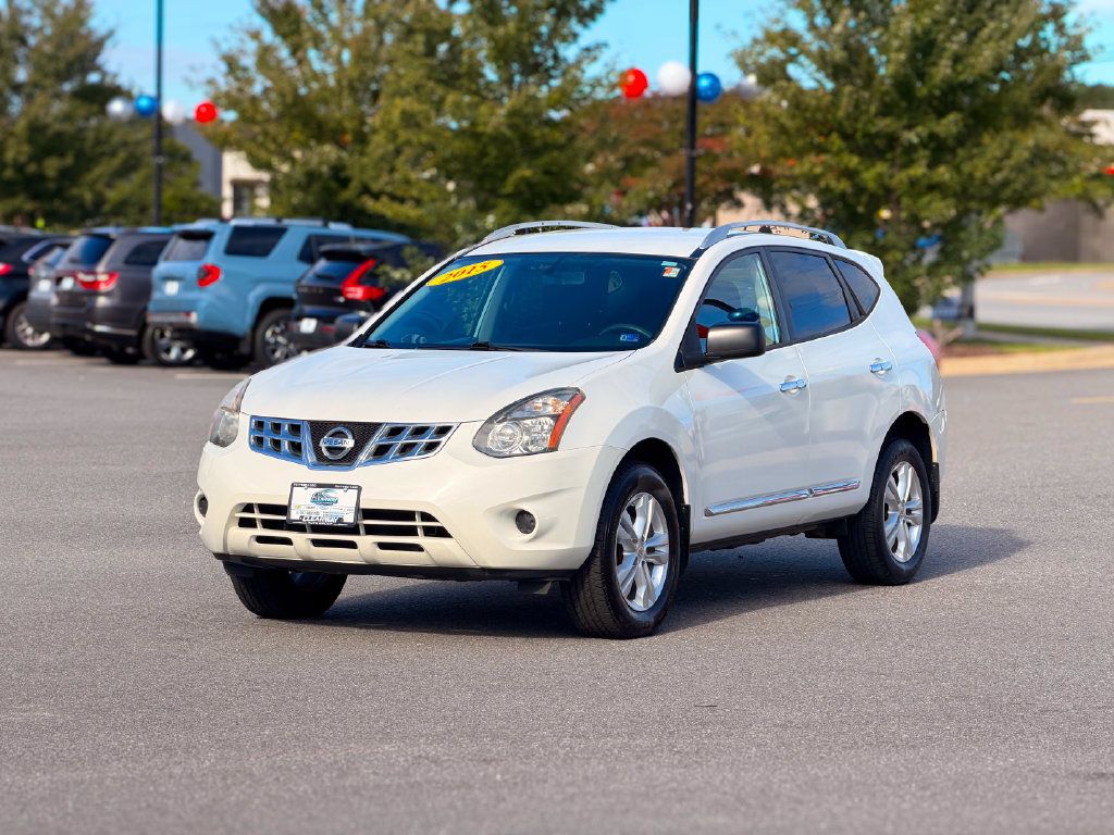 Used 2015 Nissan Rogue S w/ Convenience Package AWD/4WD image 3