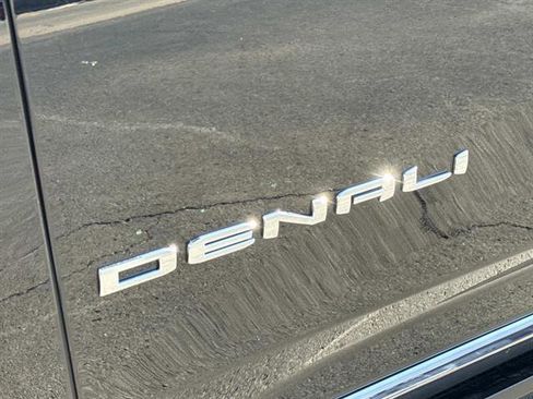 New 2026 GMC Yukon XL Denali Ultimate image 13