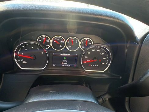 Used 2022 Chevrolet Silverado 2500 Custom w/ Custom Value Package image 26