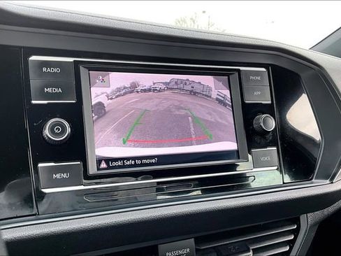 Used 2024 Volkswagen Jetta Sport image 13