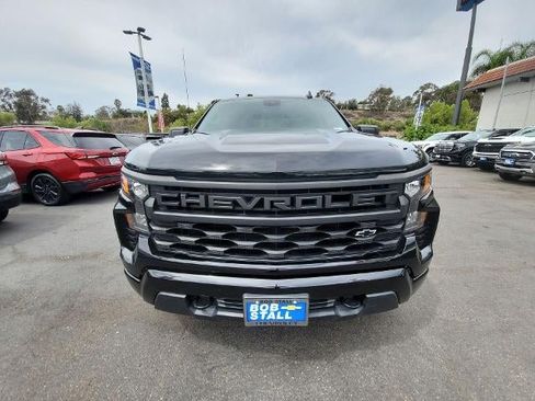 Used 2023 Chevrolet Silverado 1500 Custom RWD image 3