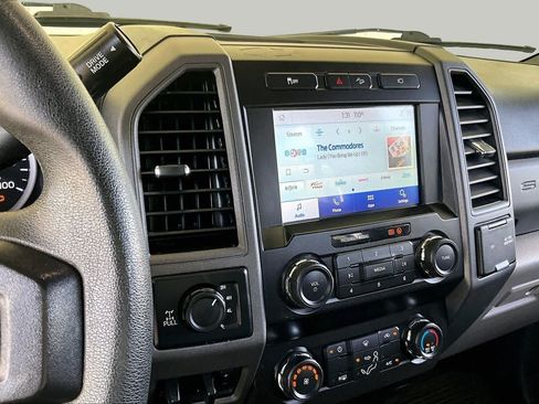 Used 2021 Ford F250 XL w/ STX Appearance Package AWD/4WD image 7