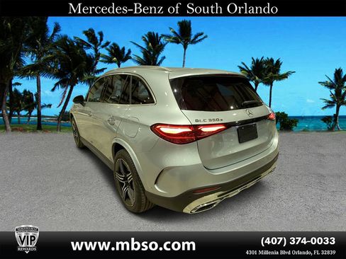 New 2025 Mercedes-Benz GLC 350e 4MATIC image 17