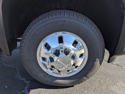 New 2026 GMC Sierra 3500 Denali w/ Denali Reserve Package image 12