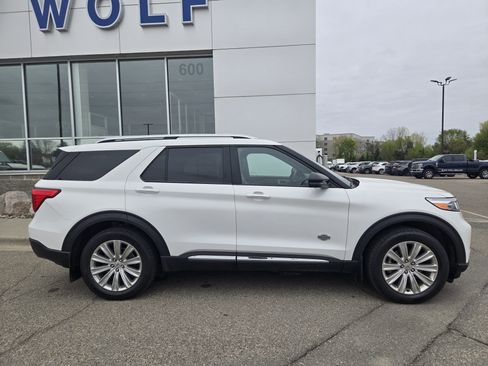 Certified 2022 Ford Explorer King Ranch w/ Class IV Trailer Tow Package AWD/4WD image 5