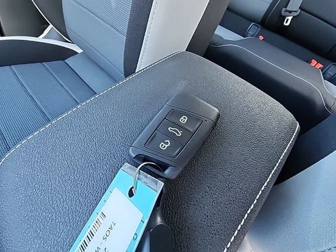 New 2025 Volkswagen Taos S image 29