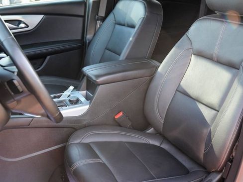 Used 2024 Chevrolet Blazer LT image 11