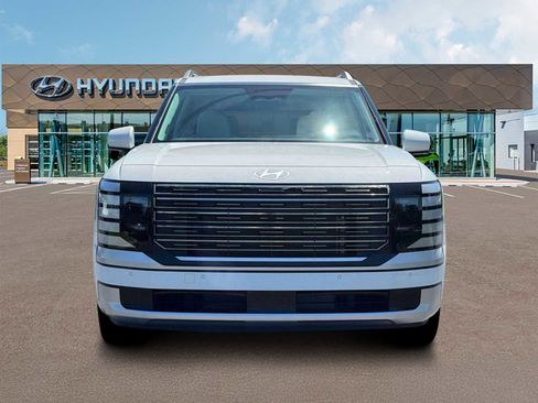 New 2026 Hyundai Palisade Calligraphy FWD image 12