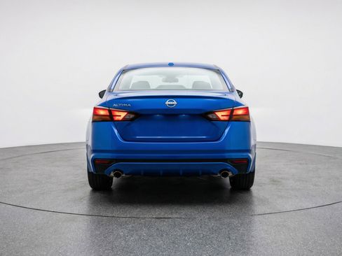 Used 2025 Nissan Altima 2.5 SV image 7