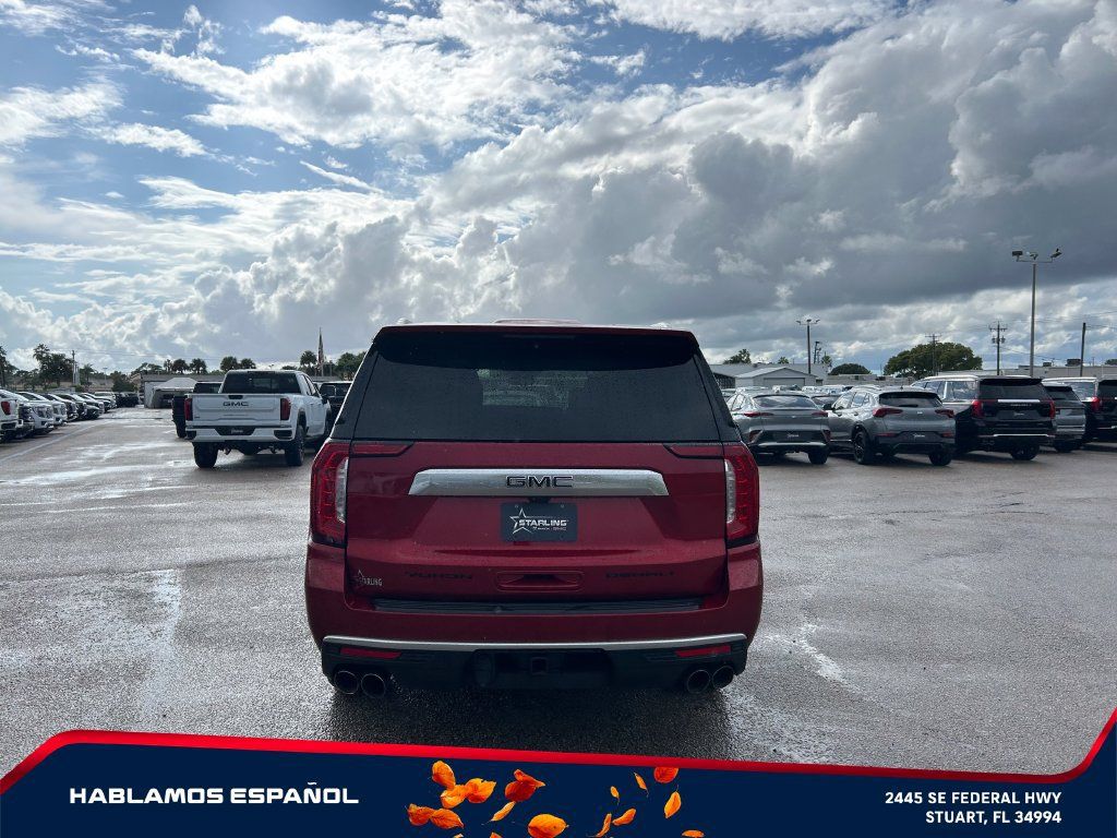 Used 2024 GMC Yukon XL Denali w/ Denali Reserve Package AWD/4WD image 6