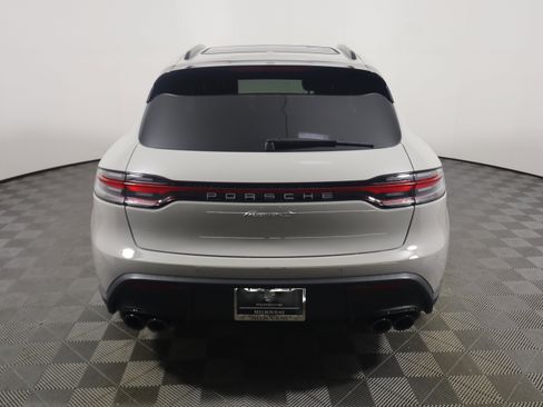 Used 2024 Porsche Macan S image 6