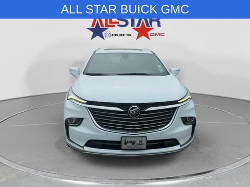 Used 2024 Buick Enclave Essence w/ Experience Buick Package FWD image 2