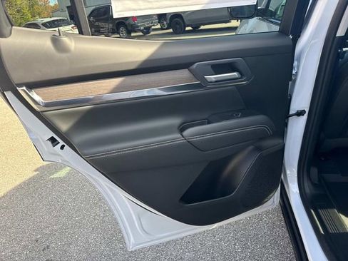 New 2026 GMC Terrain Denali image 15