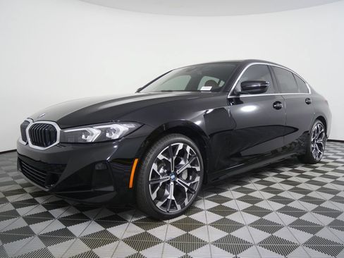 New 2026 BMW 330i Sedan w/ Convenience Package RWD image 7