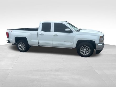 Used 2016 Chevrolet Silverado 1500 LT AWD/4WD image 28