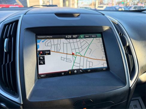 Used 2015 Ford Edge SEL w/ Equipment Group 201A image 29