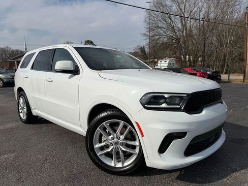 Used 2022 Dodge Durango GT RWD image 2