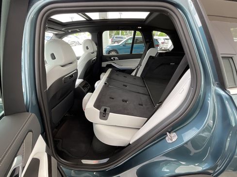 Used 2026 BMW X5 xDrive40i w/ Premium Package AWD/4WD image 30