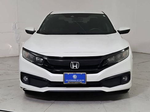 Used 2020 Honda Civic Sport image 9