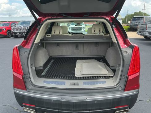 Used 2019 Cadillac XT5 Luxury FWD image 27