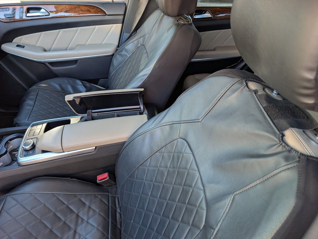 Used 2016 Mercedes-Benz GL 550 4MATIC image 13