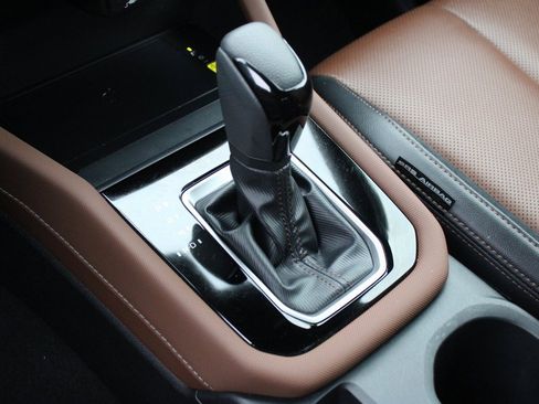 Certified 2025 Subaru Forester Touring image 21