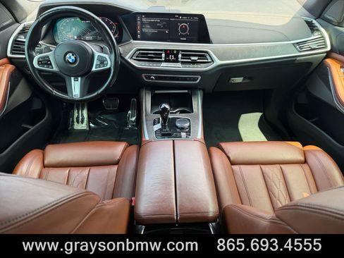 Used 2022 BMW X7 M50i AWD/4WD image 24