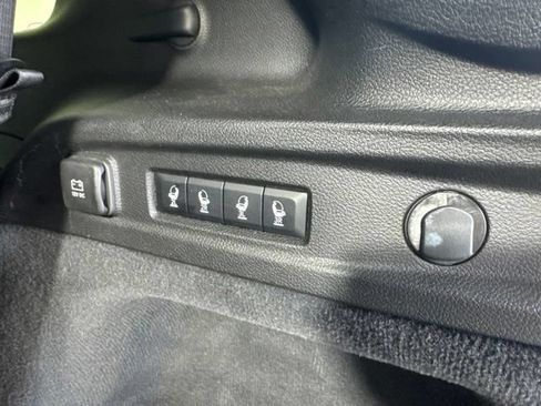 Used 2023 Jeep Grand Cherokee L Overland w/ Rear Seat Video Group I AWD/4WD image 24