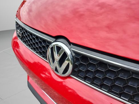 Used 2012 Volkswagen Jetta GLI image 24