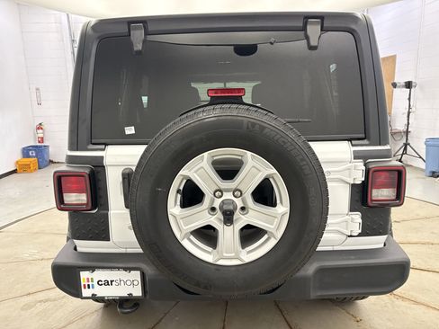 Used 2020 Jeep Wrangler Unlimited Sport S AWD/4WD image 23