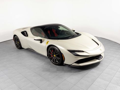 Used 2025 Ferrari SF90 Spider AWD/4WD image 26