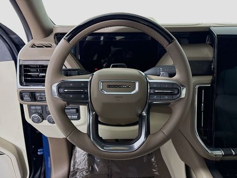 New 2026 GMC Yukon XL Denali w/ Denali Reserve Package image 11