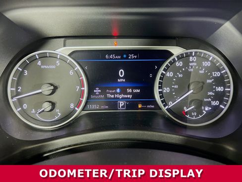 Used 2024 Nissan Sentra SR image 16