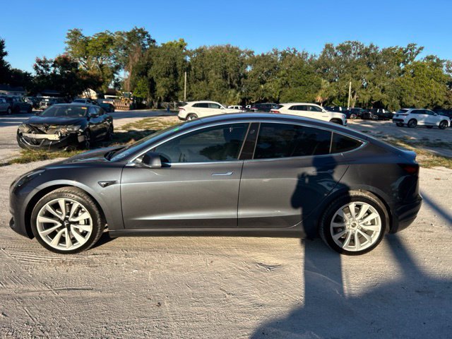 Used 2018 Tesla Model 3 Mid Range RWD image 16
