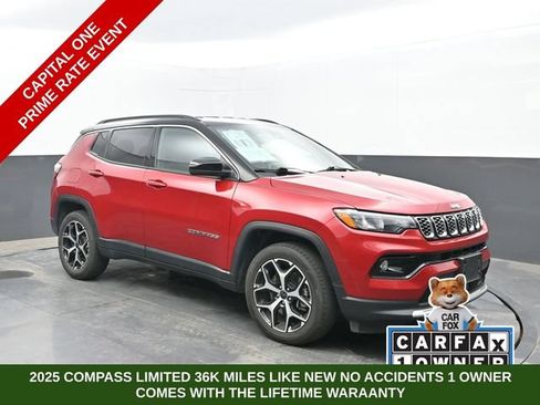 Used 2025 Jeep Compass Limited AWD/4WD image 9