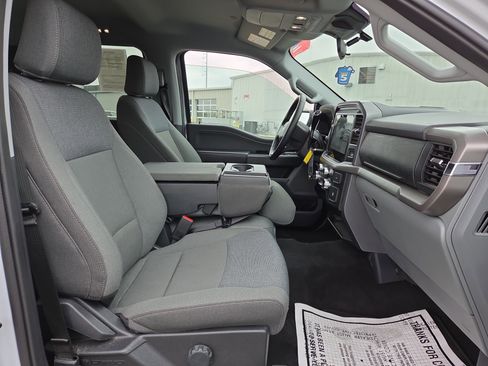 Certified 2025 Ford F150 XLT w/ Equipment Group 301A Standard image 15